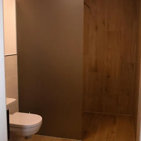 Lejlighed Mein Traeumchen Apartements- 7 Rose Stillvoll Und Zentral Uebernachten Bielefeld