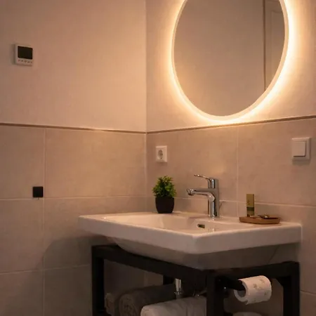 Mein Träumchen Apartements- 7 Rose Stillvoll Und Zentral übernachten * Bielefeld